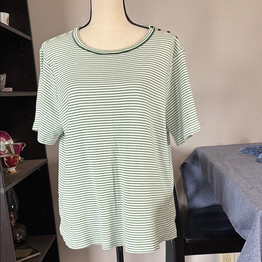 CJ Banks Women’s Size 2X Green and White Striped Tee